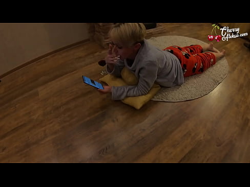 ❤️ Skør blondine suger kæmpe pik og hopper på den - analsex Anal video at da.pornoxlxx.ru