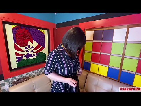 ❤️ Japansk cutie med store bryster onanerer med sexlegetøj og får en orgasme. Hun fortæller i et interview om sin kneppeoplevelse. Kæmpe bryster og behårede fisse stønner højt. Osakaporn Anal video at da.pornoxlxx.ru